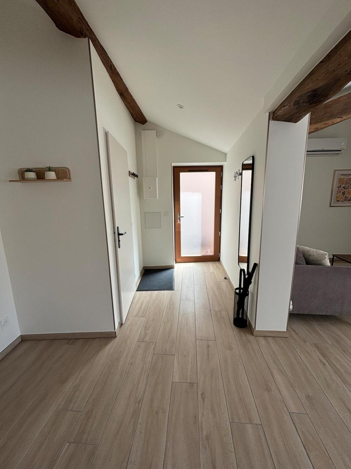 T2 Entierement Renove Place Saint Pierre Mâcon